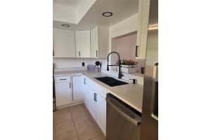 3062 EASTLAND BOULEVARD, CLEARWATER, FL 33761 - MLS#MFRTB8489375