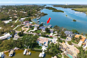 915 BAYSHORE DRIVE, TARPON SPRINGS, FL 34689 - MLS#MFRTB8489389