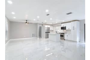 31440 PRESTWICK AVENUE, SORRENTO, FL 32776 - MLS#MFRTB8489402