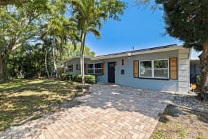 280 38TH AVENUE, ST PETERSBURG, FL 33705 - MLS#MFRTB8489406