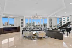 450 KNIGHTS RUN AVENUE, TAMPA, FL 33602 - MLS#MFRTB8489412