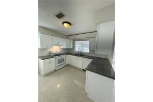 3900 14TH LANE, ST PETERSBURG, FL 33703 - MLS#MFRTB8489431