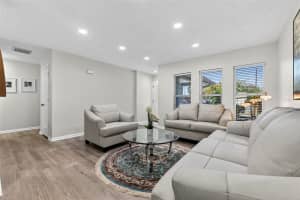 10275 113TH STREET, SEMINOLE, FL 33778 - MLS#MFRTB8489514