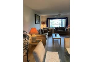 4725 COVE CIRCLE, ST PETERSBURG, FL 33708 - MLS#MFRTB8489549