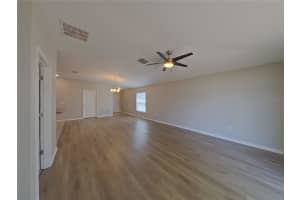 MLS# MFRTB8489565, Ruskin, Florida 33573