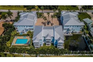 7004 GREVILLA AVENUE, SOUTH PASADENA, FL 33707 - MLS#MFRTB8489568