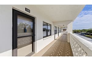 4910 BAY STREET, ST PETERSBURG, FL 33703 - MLS#MFRTB8489595