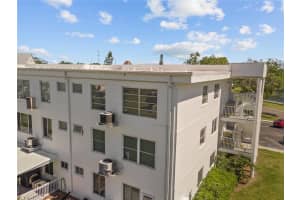 2428 COLUMBIA DRIVE, CLEARWATER, FL 33763 - MLS#MFRTB8489608