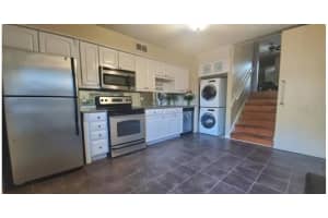 4215 LA DEGA COURT, TAMPA, FL 33611 - MLS#MFRTB8489617