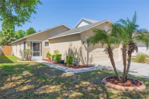 923 WINDTON OAK DRIVE, RUSKIN, FL 33570 - MLS#MFRTB8489623