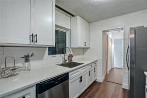 220 45TH AVENUE, ST PETERSBURG, FL 33705 - MLS#MFRTB8489649