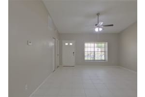 MLS# MFRTB8489682, Tampa, Florida 33625