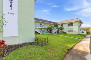 1250 PINELLAS AVENUE, TARPON SPRINGS, FL 34689 - MLS#MFRTB8489698