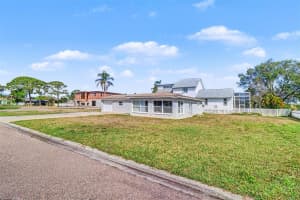 8751 ORIENT WAY, ST PETERSBURG, FL 33702 - MLS#MFRTB8489700