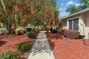 9004 HOGANS BEND, TAMPA, FL 33647 - MLS#MFRTB8489705