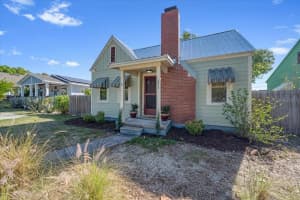 943 QUEEN STREET, ST PETERSBURG, FL 33713 - MLS#MFRTB8489727