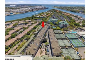 501 KNIGHTS RUN AVENUE, TAMPA, FL 33602 - MLS#MFRTB8489742