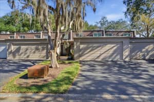 10603 CARROLLBROOK WAY, TAMPA, FL 33618 - MLS#MFRTB8489757