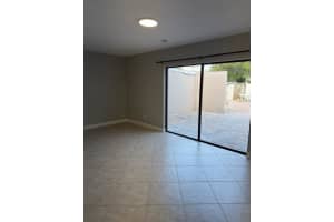 8443 GRADY AVENUE, TAMPA, FL 33614 - MLS#MFRTB8489770