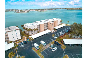 7910 SUN ISLAND DRIVE, SOUTH PASADENA, FL 33707 - MLS#MFRTB8489802