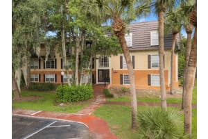 4190 VERSAILLES DRIVE, ORLANDO, FL 32808 - MLS#MFRTB8489876