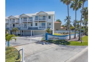 139 YACHT CLUB CIRCLE, NORTH REDINGTON BEACH, FL 33708 - MLS#MFRTB8489902