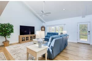 1307 PELICAN CREEK CROSSING, ST PETERSBURG, FL 33707 - MLS#MFRTB8489927