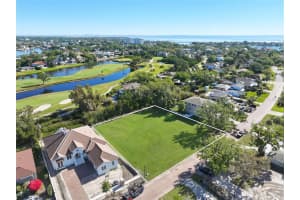 300 RAFAEL BOULEVARD, ST PETERSBURG, FL 33704 - MLS#MFRTB8489962