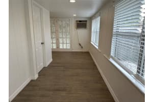 6360 1/2 30TH STREET, ST PETERSBURG, FL 33702 - MLS#MFRTB8489984