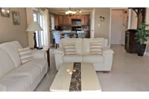 5255 COQUINA KEY DRIVE, ST PETERSBURG, FL 33705 - MLS#MFRTB8489985