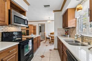 2210 LADYWOOD COURT, BRANDON, FL 33511 - MLS#MFRTB8490010