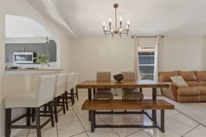 3734 ABINGTON AVENUE, ST PETERSBURG, FL 33711 - MLS#MFRTB8490049