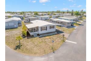 7271 MOUNT ARLINGTON DRIVE, ST PETERSBURG, FL 33702 - MLS#MFRTB8490115