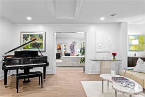 111 ESTADO WAY, ST PETERSBURG, FL 33704 - MLS#MFRTB8490181