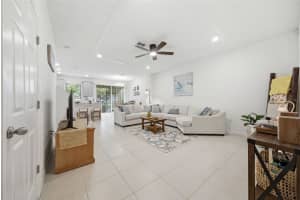 5734 SPOTTED HARRIER WAY, LITHIA, FL 33547 - MLS#MFRTB8490222