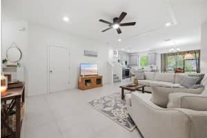 5734 SPOTTED HARRIER WAY, LITHIA, FL 33547 - MLS#MFRTB8490222