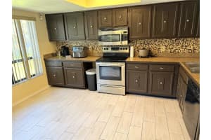 4747 PURITAN CIRCLE, TAMPA, FL 33617 - MLS#MFRTB8490305