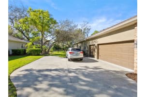 6107 KINGBIRD MANOR DRIVE, LITHIA, FL 33547 - MLS#MFRTB8490317