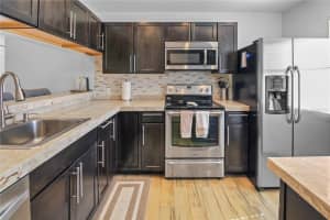 3001 58TH AVENUE, ST PETERSBURG, FL 33712 - MLS#MFRTB8490330