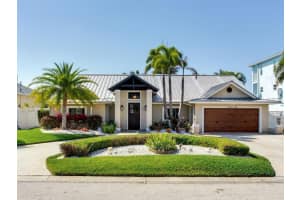 31 PINE CIRCLE, BELLEAIR, FL 33756 - MLS#MFRTB8490335