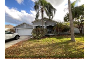 1211 Dew Bloom Rd, BRANDON