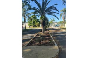 5118 TENNIS COURT CIRCLE, TAMPA, FL 33617 - MLS#MFRTB8490450