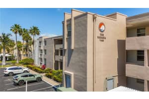 7425 BAY ISLAND DRIVE, SOUTH PASADENA, FL 33707 - MLS#MFRTB8490586