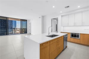 275 1ST AVE S #1608, ST PETERSBURG, FL 33701 - MLS#MFRTB8490621