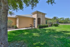 2423 RICHMOND GREENS COURT, SUN CITY CENTER, FL 33573 - MLS#MFRTB8490630