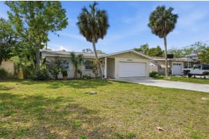 8346 42ND AVENUE, ST PETERSBURG, FL 33709 - MLS#MFRTB8490635