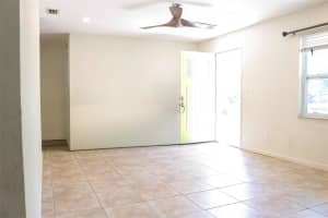 MLS# MFRTB8490642, Ruskin, Florida 33570