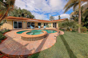 2017 COVE DRIVE, LARGO, FL 33774 - MLS#MFRTB8490658