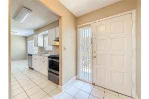 6301 NEWTOWN CIRCLE, TAMPA, FL 33615 - MLS#MFRTB8490695