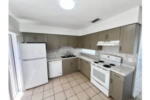 5008 PARKHILL PLACE, TAMPA, FL 33624 - MLS#MFRTB8490729